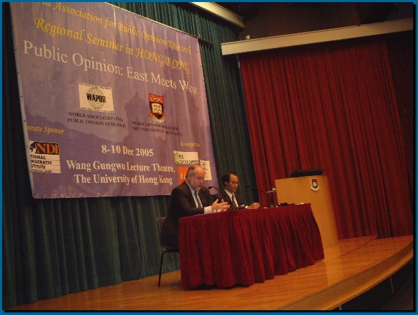 602x451 pixels (111K)